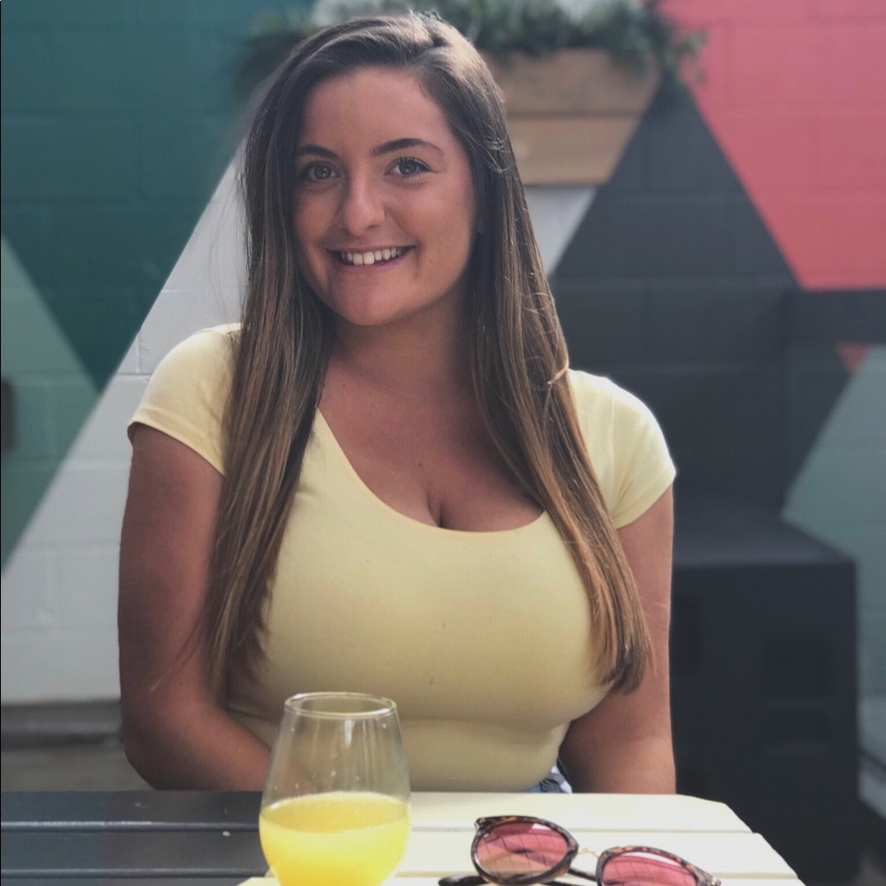 Meet your Posher, Stephanie